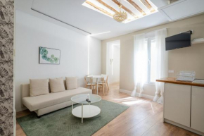 Comfy 2 Bedroom 2 Bathroom Apartment next to Gran Vía, Madrid